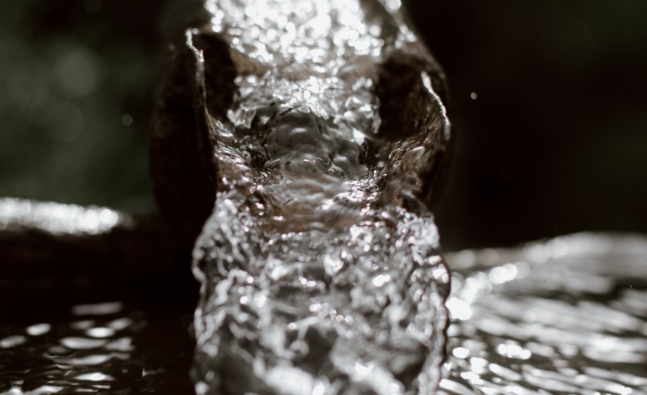 Water vloeit weg | Foto: Pexels