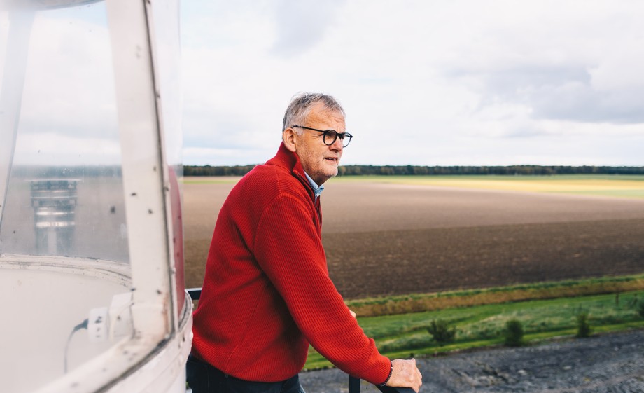 Johan met prachtig uitzicht | Foto: Marjon Lukje