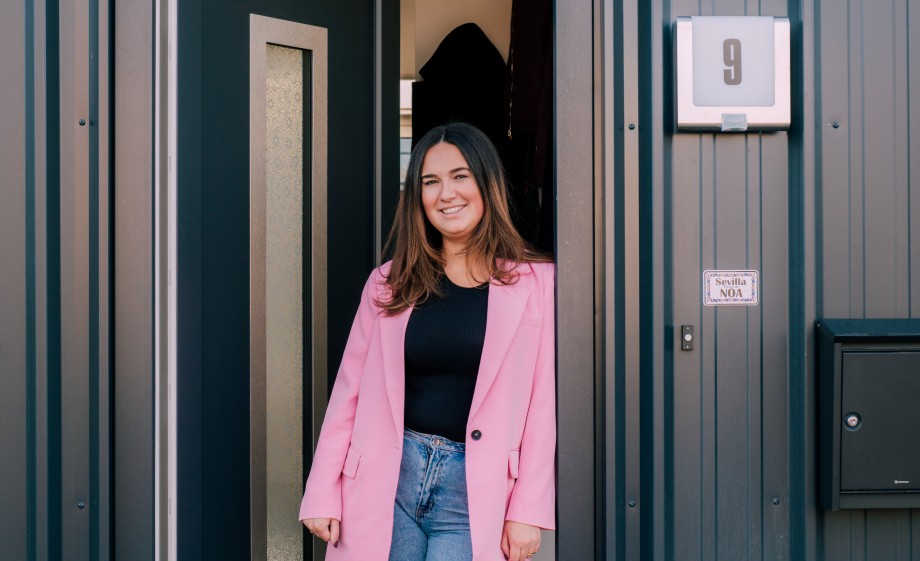 Jefte voor haar woning | Foto: Sheena Schouwink