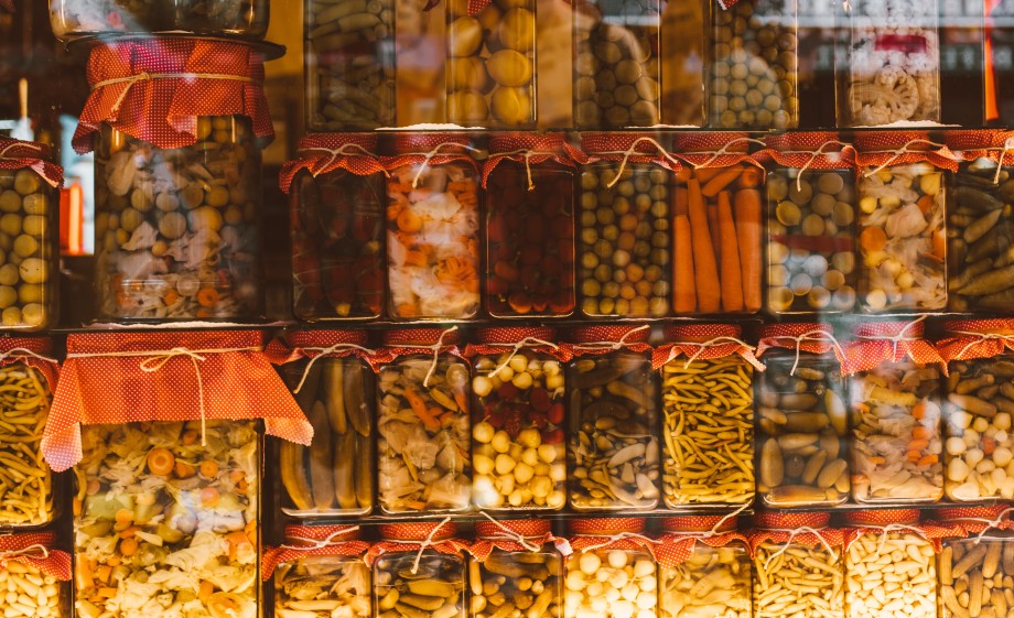 Ingemaakte groenten en fruit | Foto: Pexels