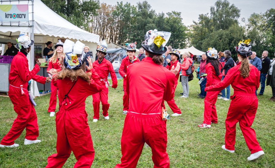 Afvalopruimers op BinnensteBuitenfestival \ Foto: Jorn Baas
