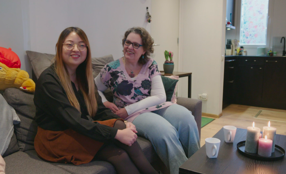 Lianne en Tessa hebben niet veel contact, maar wonen erg dicht bij elkaar