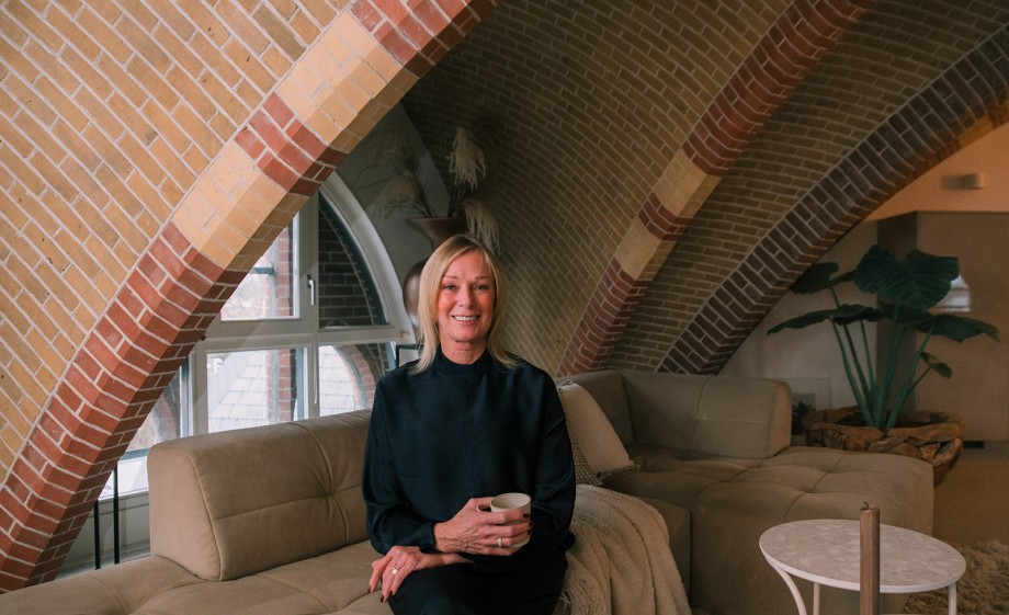 Marieke woont in de Elbakerk in Haarlem | Fotografie: Sheena Schouwink