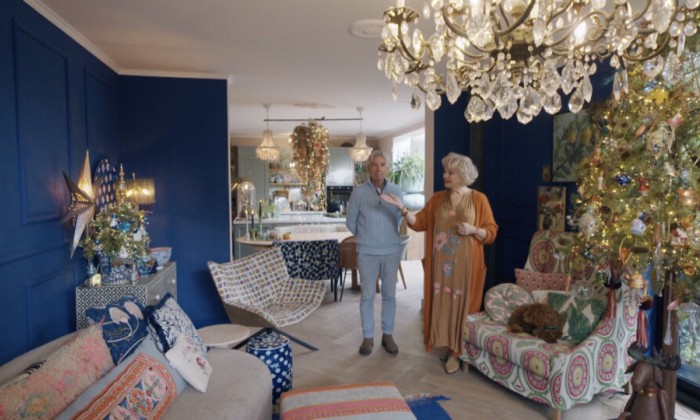 Yvonne en Sieb in hun huis