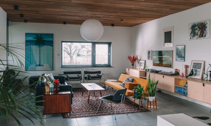 Kleurrijke seventies familie bungalow in Eindhoven | Foto: Sheena Schouwink