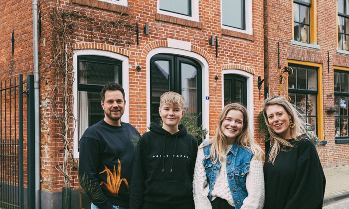 Voormalig pakhuis in Dokkum | Fotografie: Marjon Lukje