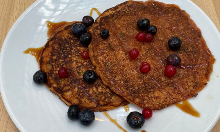Arepa di pampuna: Antilliaanse pompoenpannenkoekjes van de BinnensteBuiten moestuin
