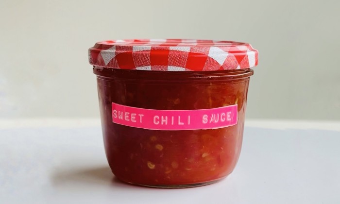 Maak Jetske's sweet chili sauce 