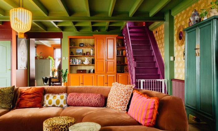 Kleurrijk woonkamer interieur | Fotografie: Roos Eijmers