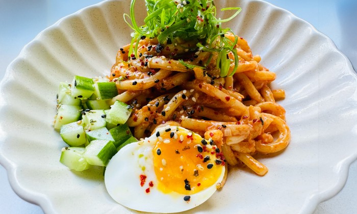 Jetske's udon noedels met een eitje 