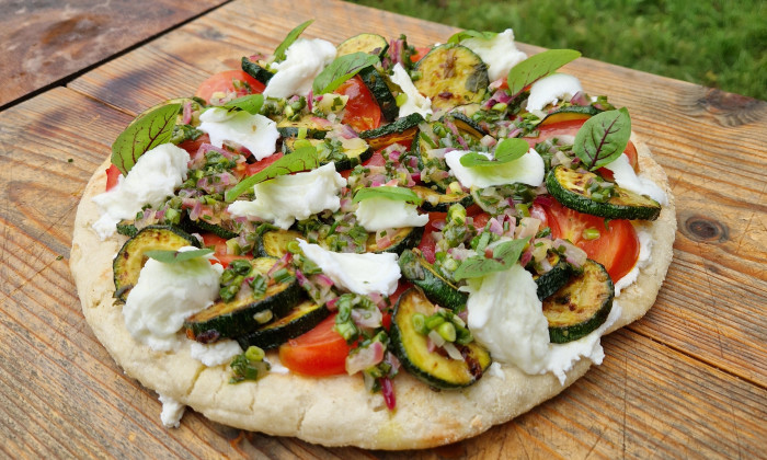 Pan pizza met courgette