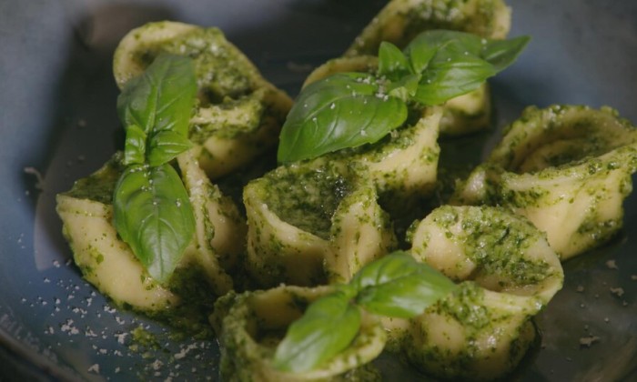 Tortellini met ricotta-basilicumvulling