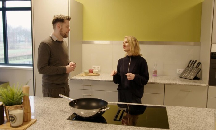 Nieuwe keuken gemaakt van oude keukens