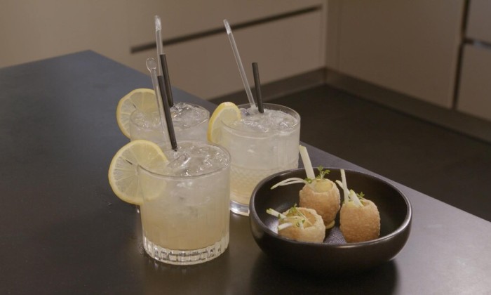 Ramon maakt gebrande tartaar