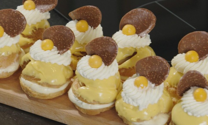 Ramon maakt oranjesoezen