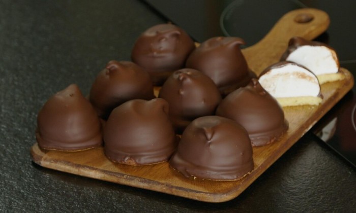 Ramon maakt zoenen voor Moederdag