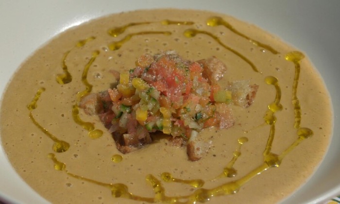 Gazpacho met rozemarijn