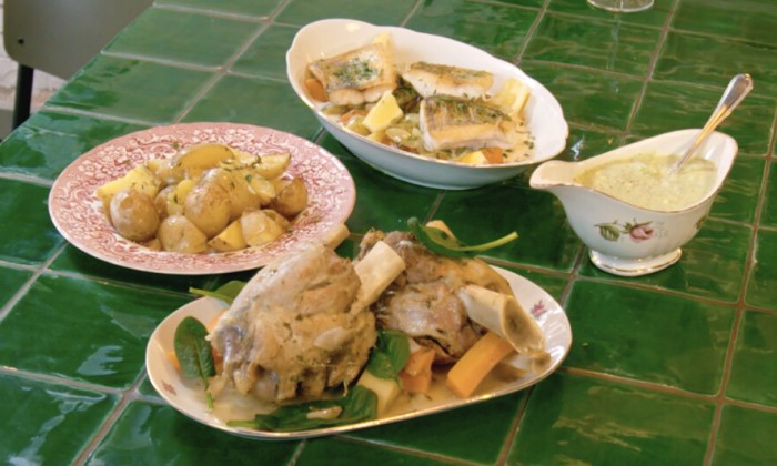 Chef-kok Leon Mazairac maakt twee Duitse klassieke gerechten