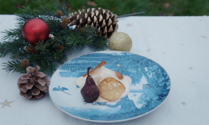 Crispy oliebollen, croutons met slagroomijs en advocaat van jenever