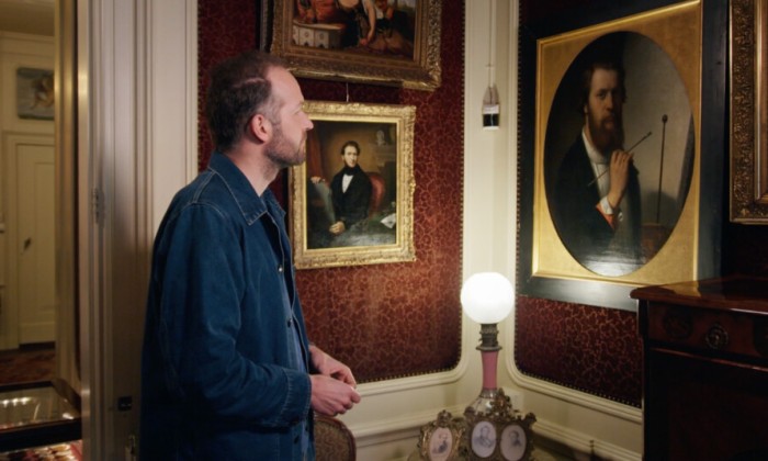 Achitectuurhistoricus Valentijn bezoekt het oude woonhuis van schilder Paul Tétar van Elven in Delft. Hier is een uniek 19e eeuws interieur bewaard, met een indrukwekkende collectie kunst die door Tétar is verzameld