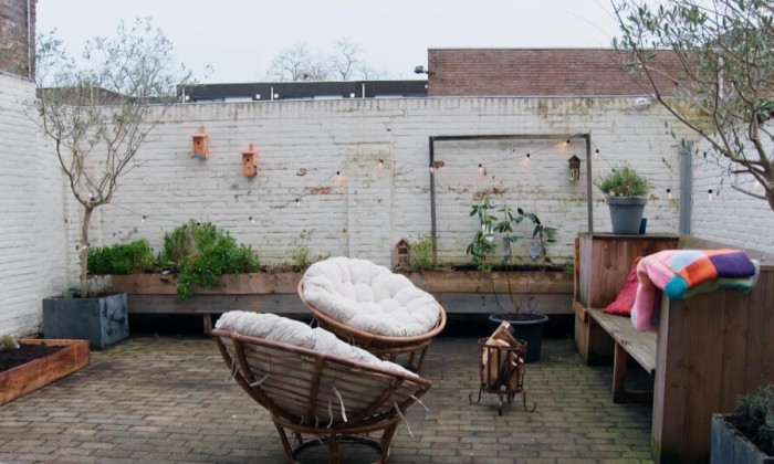 Manon helpt mee in Limburg