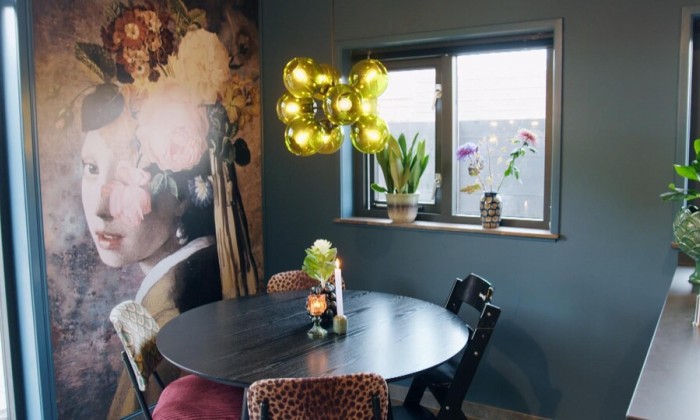 Sandra en Douwe toveren een oude basisschool om tot familiehuis