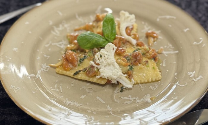 Paddenstoelenravioli met een frisse boter-citroensaus