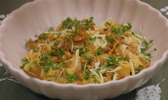 Mac 'n cheese met oude kaas en knapperige cornflakes