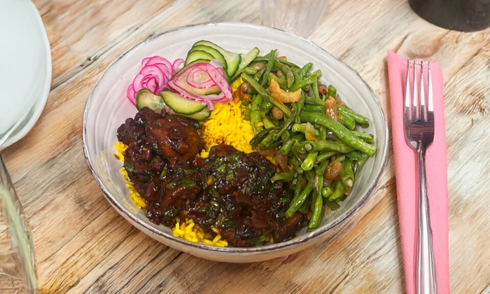 Kipketjap met kousenband