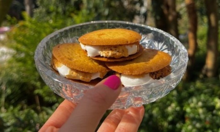 Koekjes met karamel en marshmallows