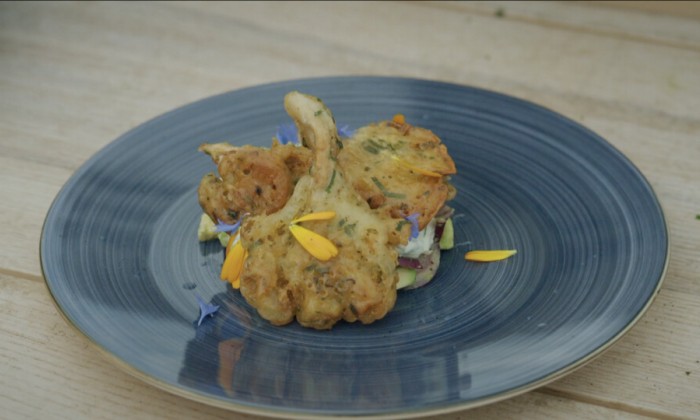 Gefrituurde oesterzwammen met remouladesaus