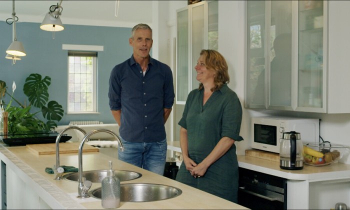 Angela en Jeroen in hun keuken