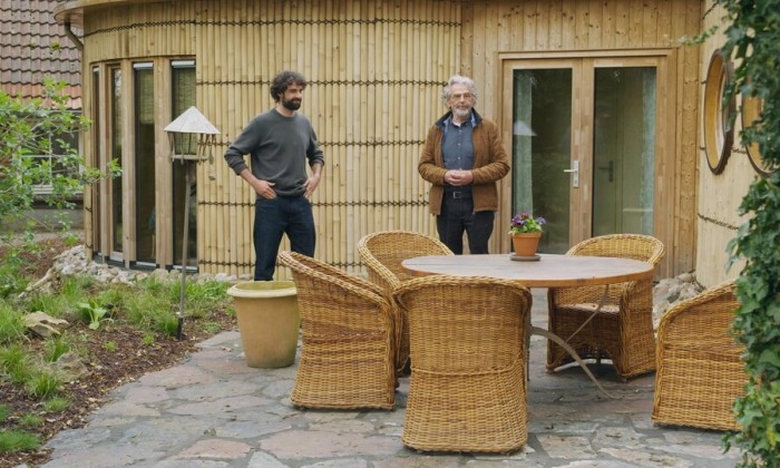 Hans bouwt slakkenhuizen in Silvolde