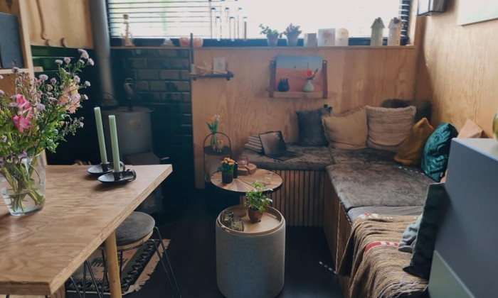 Tiny house