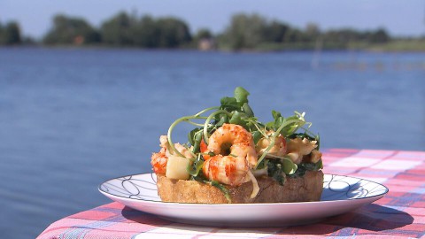 rivierkreeft ''on toast'' (107) rivierkreeft ''on toast'' (107)